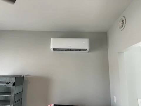Real Miller Cooling & Heating Ductless AC Repair project photo in San Antonio, TX
